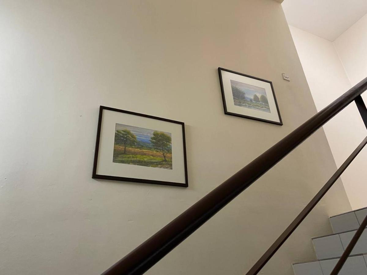 Spacious Cozy Lakeville Homestay 4 Bedrooms All With Aircond Сери-Искандар Экстерьер фото